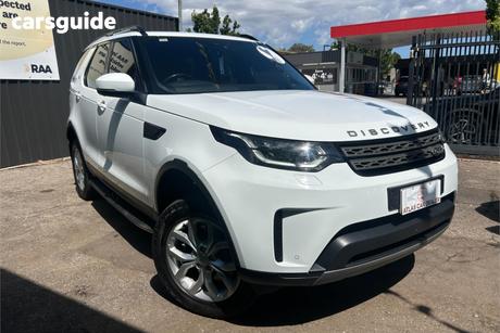 White 2017 Land Rover Discovery Wagon Sd4 Se