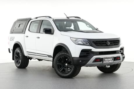 White 2018 HSV Colorado Crew Cab Pickup Sportscat (4X4)