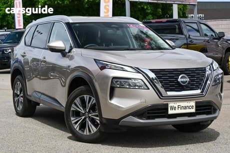 Silver 2025 Nissan X-Trail Wagon St-L (4Wd)