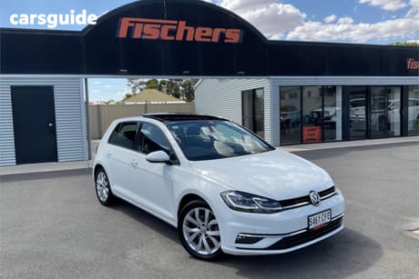 White 2019 Volkswagen Golf Hatchback 110 Tsi Highline
