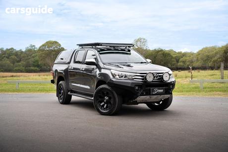 Grey 2018 Toyota Hilux Dual Cab Utility Sr5 (4X4)