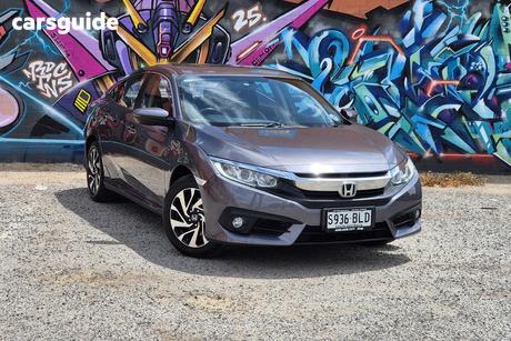 Grey 2016 Honda Civic Hatchback Vti-S