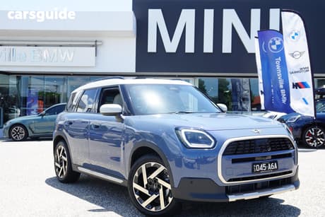 Blue 2025 Mini Countryman Wagon C Favoured (Mhev)