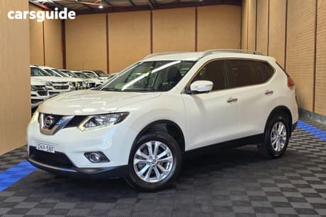 White 2016 Nissan X-Trail Wagon St-L (4X4)