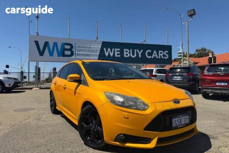 Yellow 2013 Ford Focus Hatchback St
