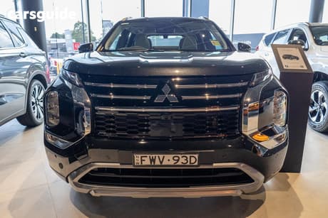 Black 2025 Mitsubishi Outlander Wagon Exceed 5 Seat (Awd)