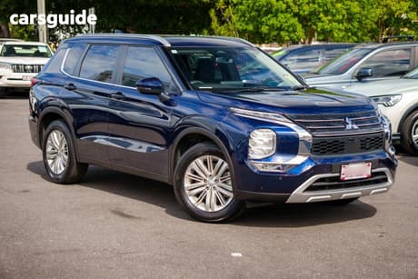Blue 2024 Mitsubishi Outlander Wagon Ls 7 Seat (2Wd)