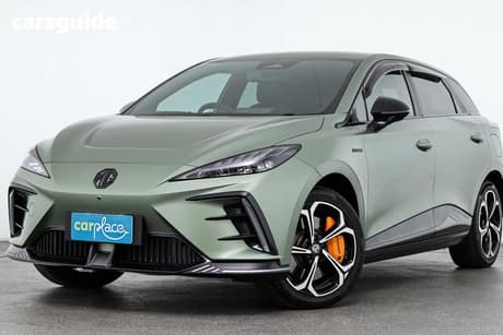 Green 2023 MG MG4 Hatchback Xpower