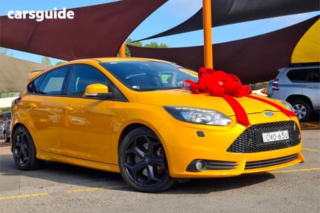 Yellow 2013 Ford Focus Hatchback St