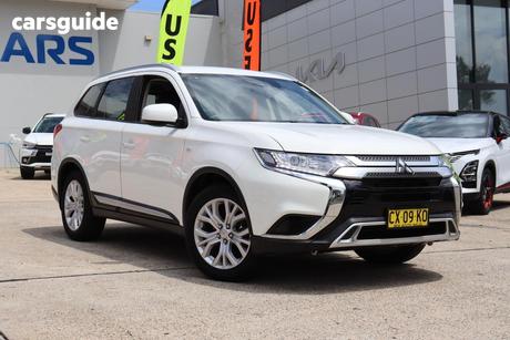 White 2019 Mitsubishi Outlander Wagon Es 7 Seat (2Wd)