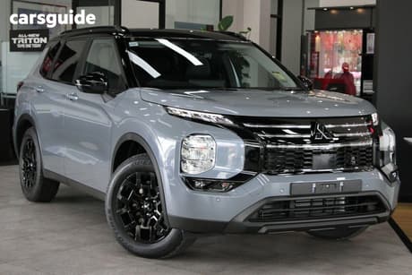 Grey 2025 Mitsubishi Outlander Wagon Ls 7 Seat (Awd)