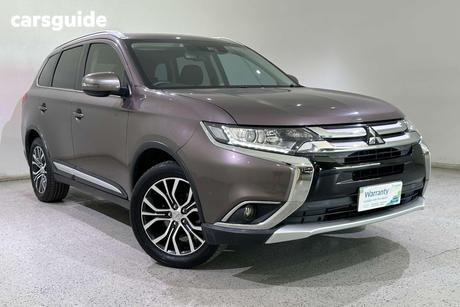 Brown 2017 Mitsubishi Outlander Wagon Ls 7 Seat (2Wd)