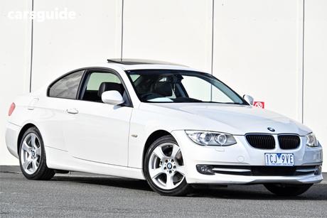 White 2012 BMW 320D Coupe
