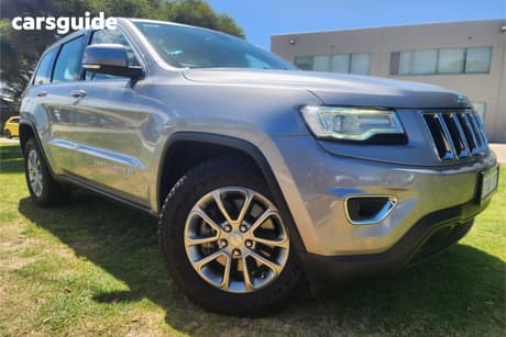Grey 2014 Jeep Grand Cherokee Wagon Laredo (4X4)