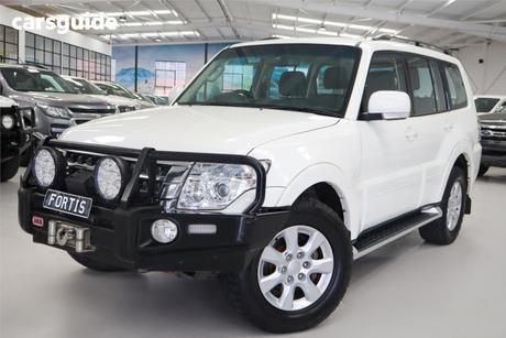 White 2019 Mitsubishi Pajero Wagon Glx (4X4) 7 Seat