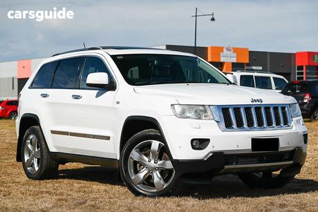 White 2012 Jeep Grand Cherokee Wagon Overland (4X4)