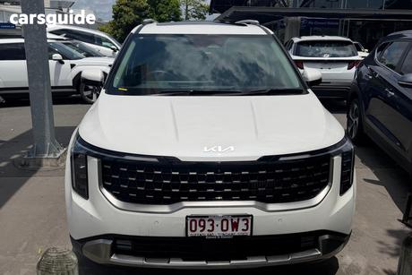 White 2024 Kia Carnival Wagon Gt-Line Hev