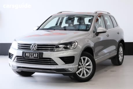 Silver 2015 Volkswagen Touareg Wagon 150 Tdi