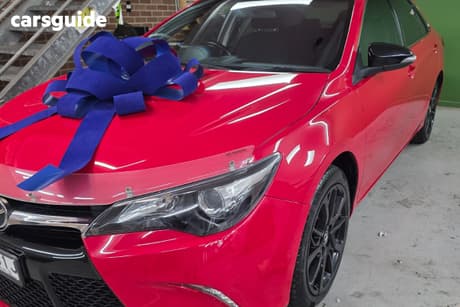 Red 2017 Toyota Camry Sedan Rz S.E.