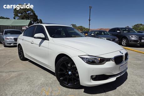 White 2013 BMW 320I Sedan