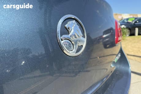 Blue 2013 Holden Commodore Sedan Evoke