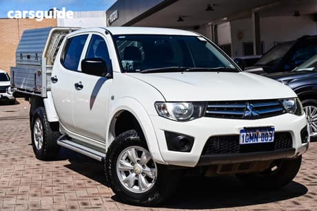 White 2015 Mitsubishi Triton Double Cab Utility Glx (4X4)