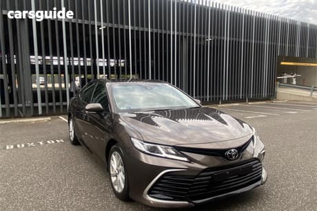 Bronze 2024 Toyota Camry Sedan Ascent