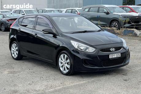 Black 2018 Hyundai Accent Hatchback Sport
