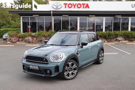 Green 2022 Mini Countryman Wagon Cooper Se All4 Classic (Hyb)