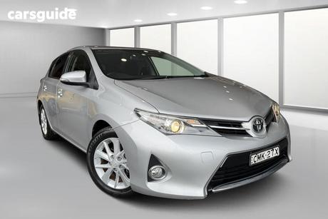 Silver 2013 Toyota Corolla Hatchback Ascent Sport