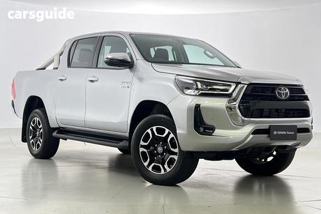 Silver 2023 Toyota Hilux Double Cab Pick Up Sr5 Hi-Rider (4X2)