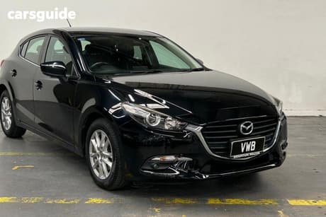 Black 2016 Mazda 3 Hatchback Maxx