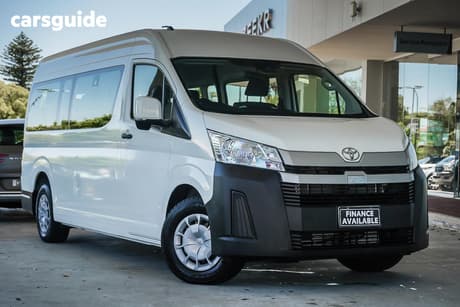 White 2019 Toyota HiAce Bus Commuter (12 Seats)
