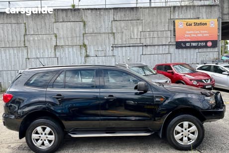 Black 2016 Ford Everest Wagon Ambiente