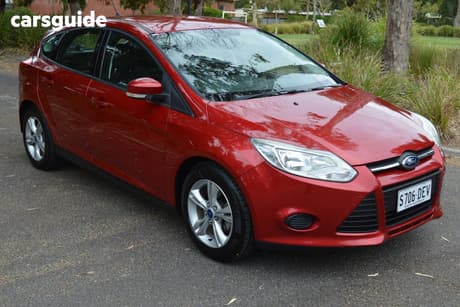 Red 2014 Ford Focus Hatchback Ambiente