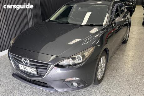 Grey 2016 Mazda 3 Hatchback Maxx