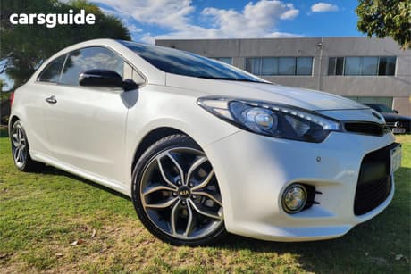 White 2014 Kia Cerato Coupe Koup Turbo