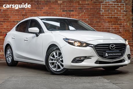 White 2018 Mazda 3 Sedan Touring