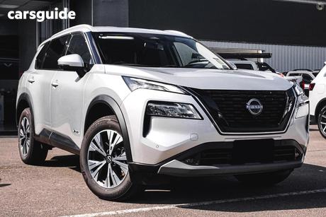 Silver 2025 Nissan X-Trail Wagon St-L (4Wd) E-Power (Hybrid)