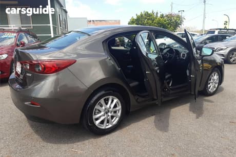 Grey 2017 Mazda 3 Sedan Maxx