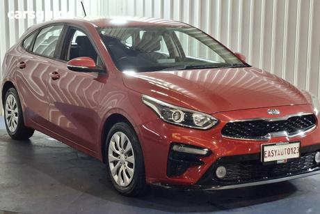 Red 2019 Kia Cerato Hatchback S (Av)