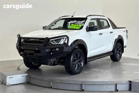 White 2023 Isuzu D-MAX Crew Cab Utility X-Terrain (4X4)