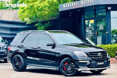 Black 2015 Mercedes-Benz ML63 Wagon Amg (4X4)