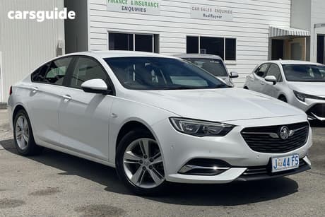 White 2019 Holden Commodore Liftback Lt