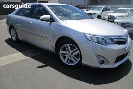 Silver 2012 Toyota Camry Sedan Hybrid Hl