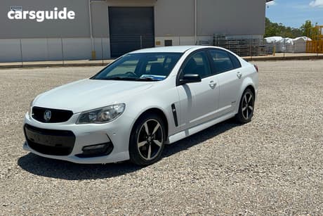 White 2016 Holden Commodore Sedan Sv6 Black Pack