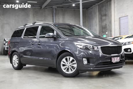 Grey 2017 Kia Carnival Wagon Si