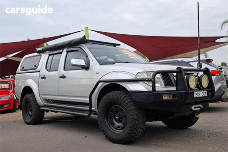 Silver 2007 Nissan Navara Dual Cab Pick-up St-X (4X4)