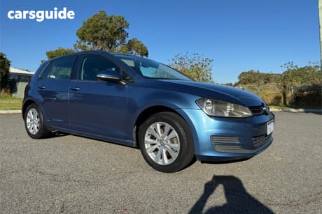 Blue 2015 Volkswagen Golf Hatchback 92 Tsi Comfortline