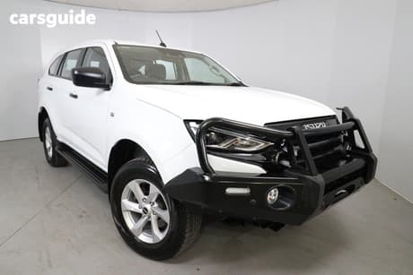 White 2022 Isuzu MU-X Wagon Ls-M (4X4)